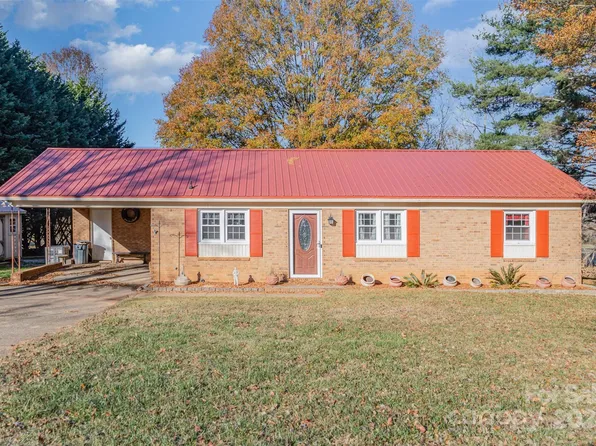 144 McMillian Heights Rd, Iron Station, NC 28080