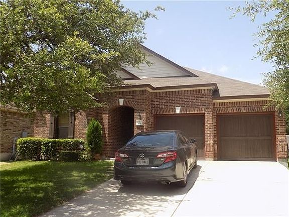 2nd image of 411 Paseo Grand Dr