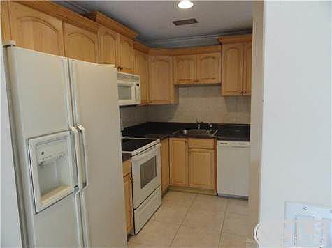 2nd image of 1382 Pines Ln