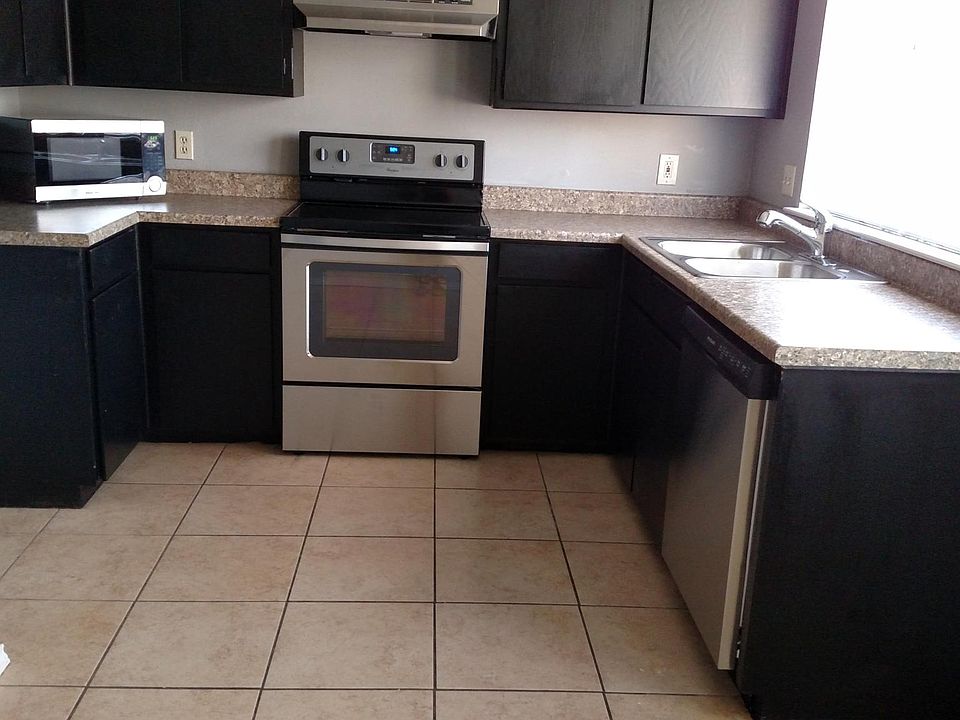 1st image of 2017 Paisley Dr APT B