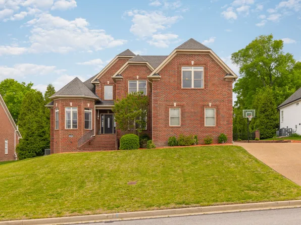 1532 Stokley Ln, Old Hickory, TN 37138