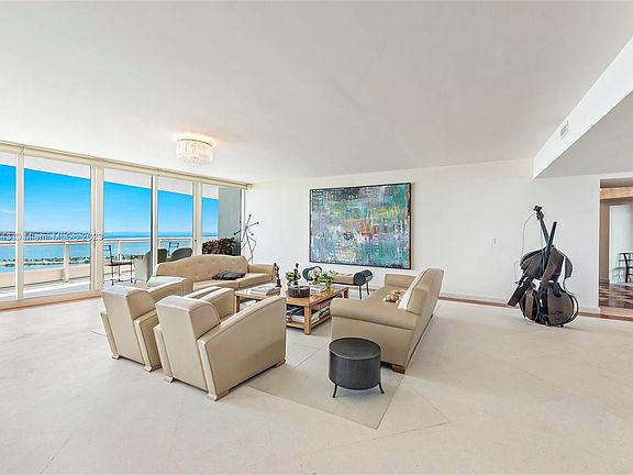 2nd image of 1643 Brickell Ave APT 3304