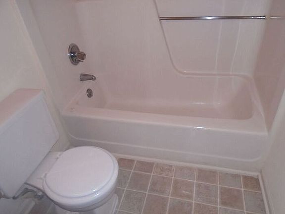 5th image of 1258 Sweet Pine Dr