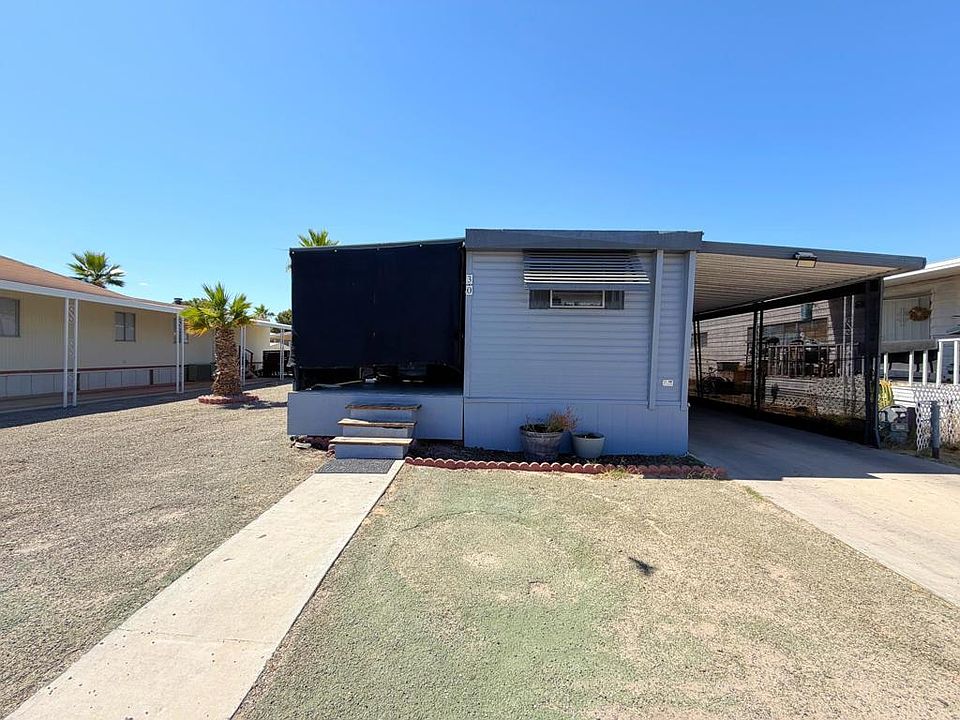 1st image of 3589 Wells Rd #30