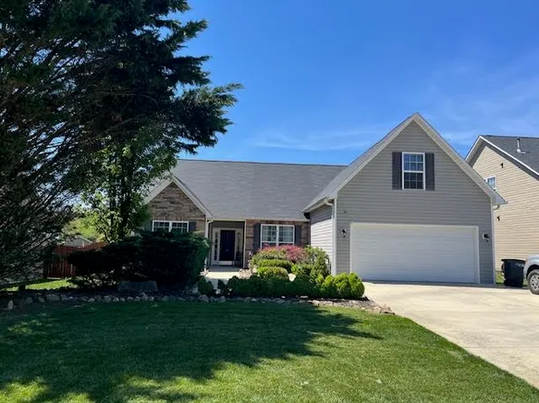 30 Yadkin Rd, Fletcher, NC 28732