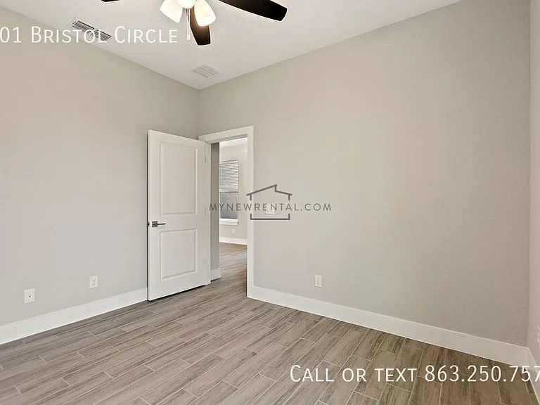 501 Bristol Cir — Photo 14