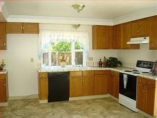 3rd image of 6564 Korhummel Way