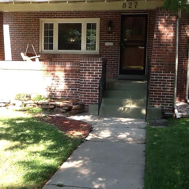 1st image of 827 S Vine St