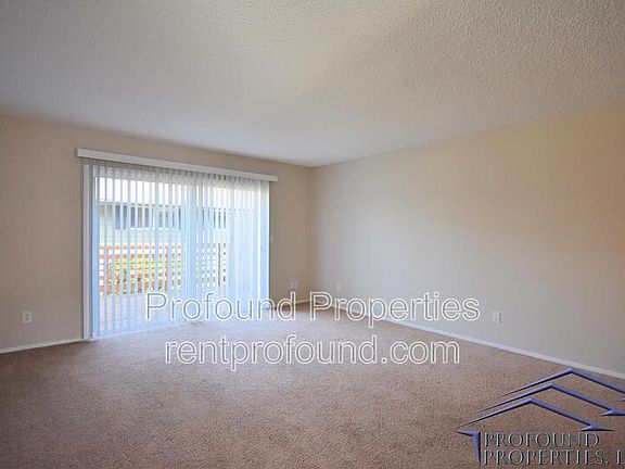 3rd image of 6050 SW 130th Ave APT A