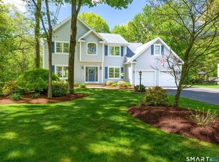 4 Crystal Lane, Wallingford, CT 06492