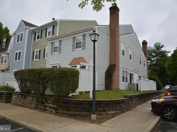 11308 Appledowre Way #585, Germantown, MD 20876