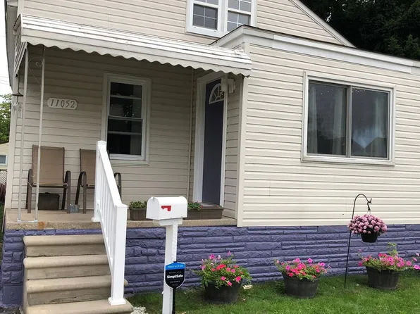 11052 Packard Ave, Warren, MI 48089