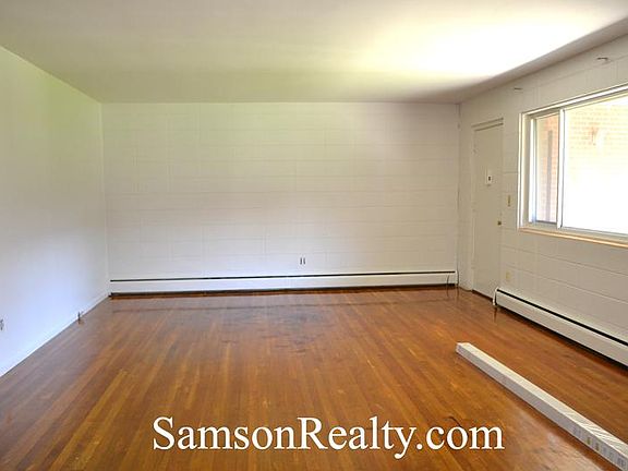 3rd image of 1710 Broad St APT 1