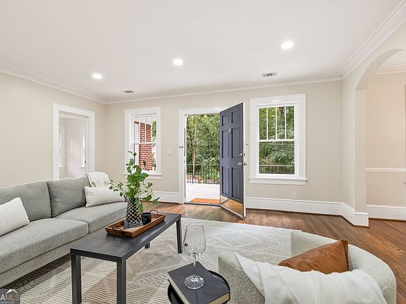 4th image of 443 Burlington Rd NE