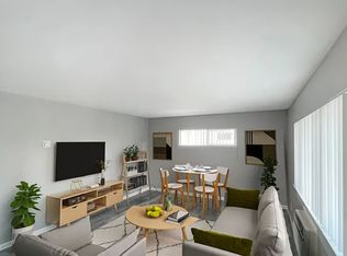 2450 Wyda Way APT 2, Sacramento, CA 95825