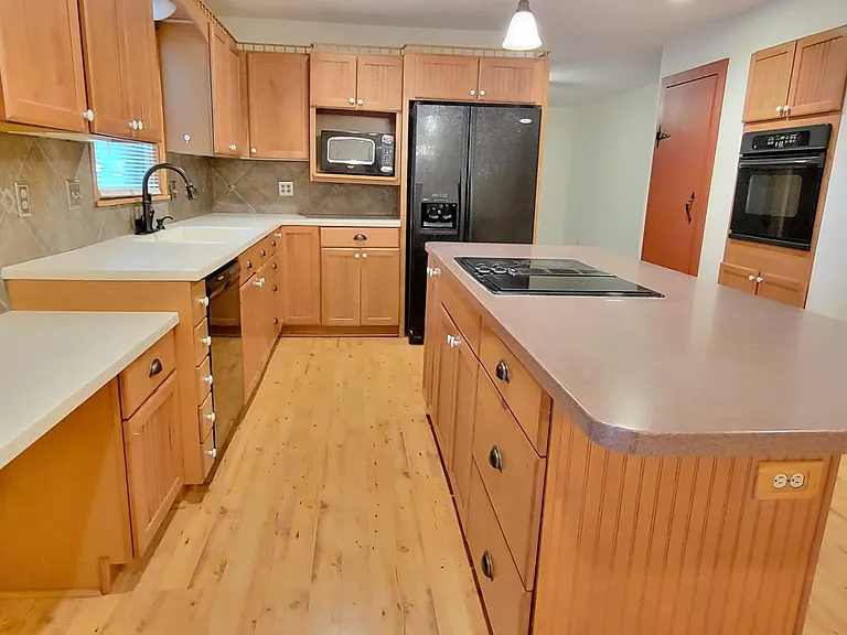 14411 W Maple St — Photo 13