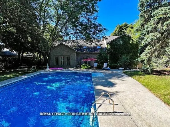 43 Denham Dr, Richmond Hill, ON L4C 6H7