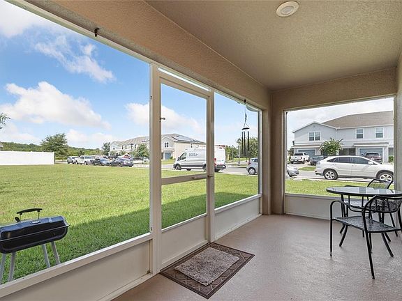 5th image of 3075 FIELDWOOD CIRCLE