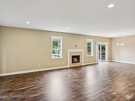 3rd image of 6226 S Ferdinand Street