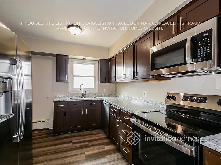 320 Garfield Ave — Photo 8