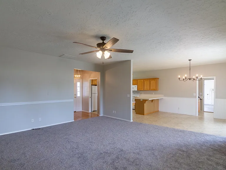 4647 N Tumbleweed Pl — Photo 6
