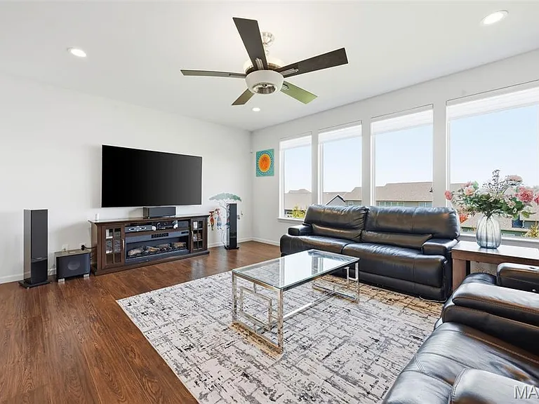 2332 Sand Cherry Dr — Photo 14