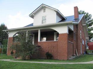 314 Highland St, Hamlin, WV 25523