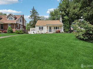 54 Morningside Rd, Colonia, NJ 07067