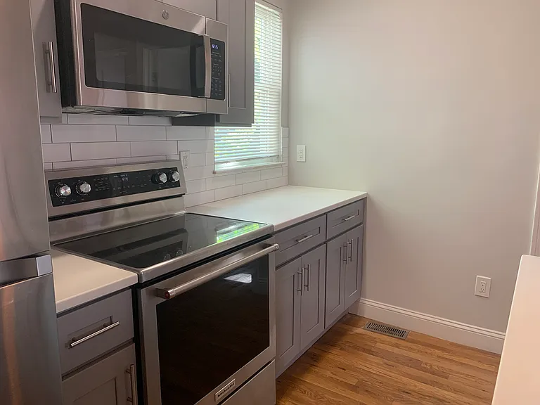 12 Harding St #2 — Photo 10