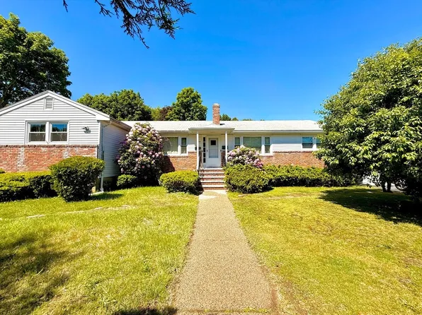 12 Reservoir Dr #2, Randolph, MA 02368