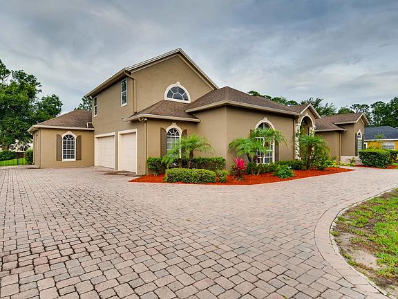 2nd image of 8563 Summerville Pl