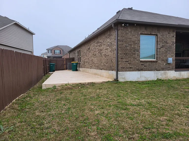 6934 Shiraz Way — Photo 25