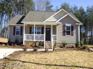 3243 Ridgehollow, Winston Salem, NC 27107
