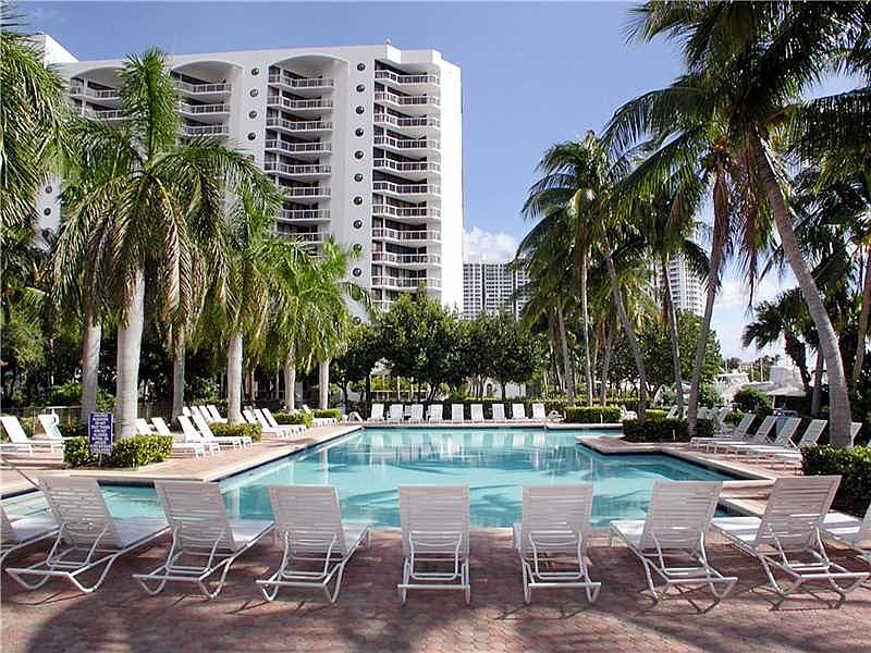 1st image of 3640 Yacht Club Dr APT 1409