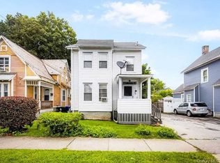 121 Thompson St, Poughkeepsie, NY 12601