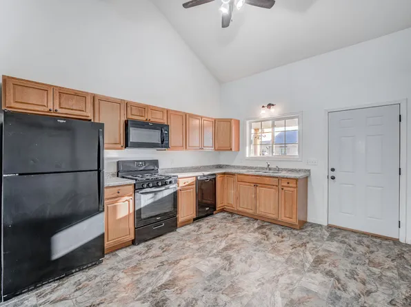 1235 Norway Pine Cir, New Richmond, WI 54017
