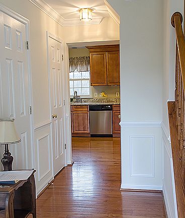3rd image of 1 Hampshire Ct