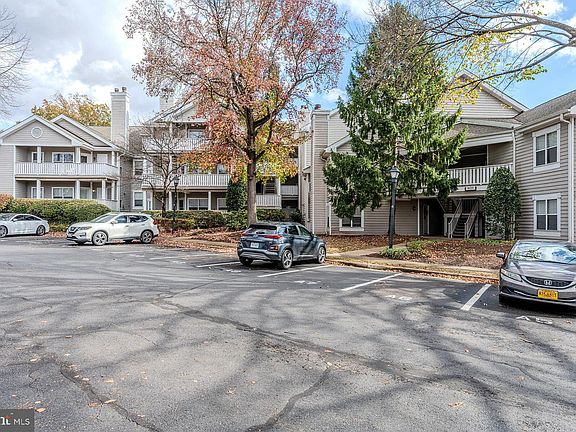 3rd image of 6005 Rosebud Ln APT 104
