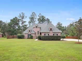 219 Thornwood Dr, Covington, LA 70435