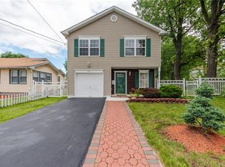 63 Woodbridge Ave, Sewaren, NJ 07077