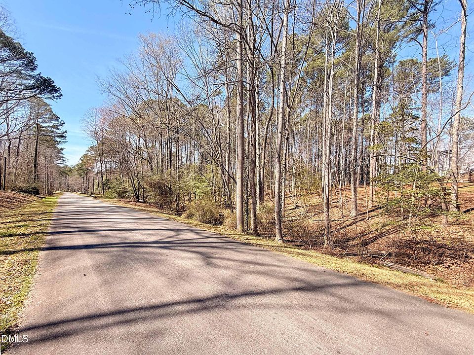 1st image of 131 Cherokee Dr #1015