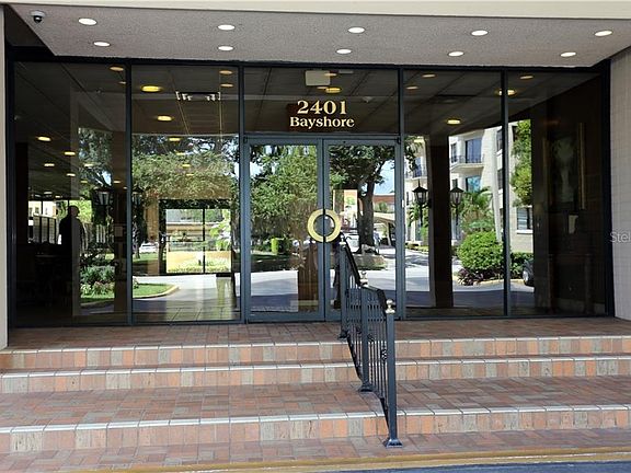 3rd image of 2401 Bayshore Blvd Unit 506