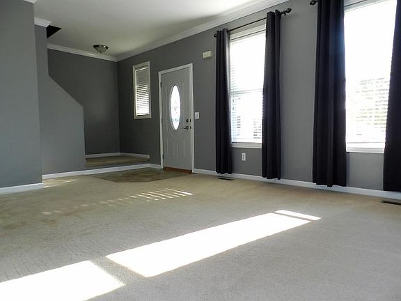 4th image of 57496 Rosecrest St