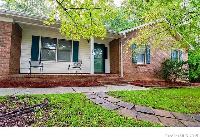 1st image of 1645 Village Ct