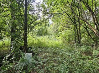 680 Cooper Rd #7, Jordan, NY 13080