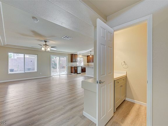 4th image of 6737 Boccelli Ct