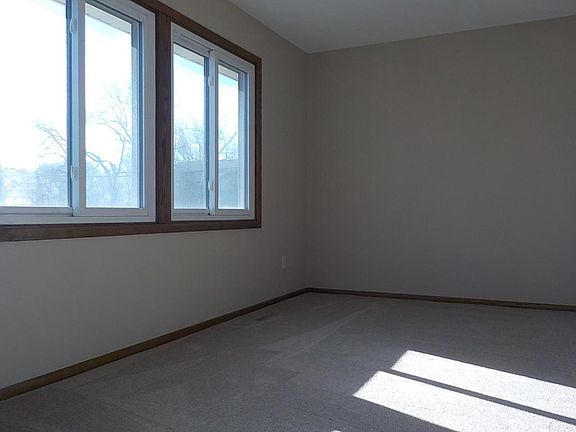 2nd image of 6135 64th Ave N