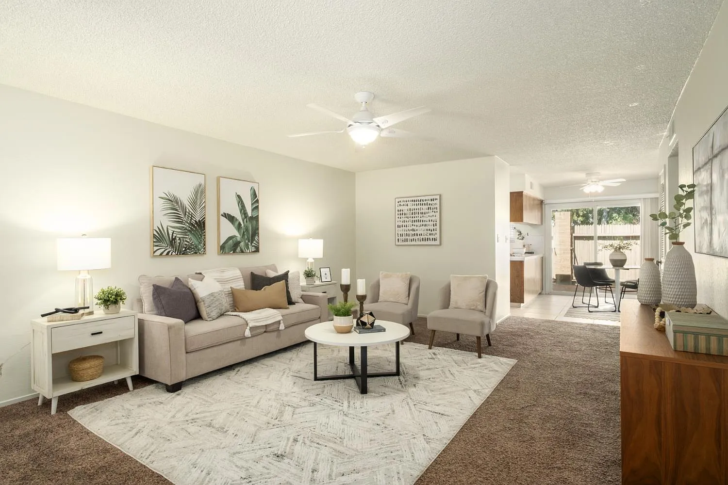 4849 N 7th St APT F photo 1