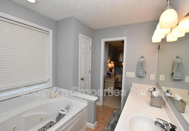 65 Lone Pine Trl — Photo 24
