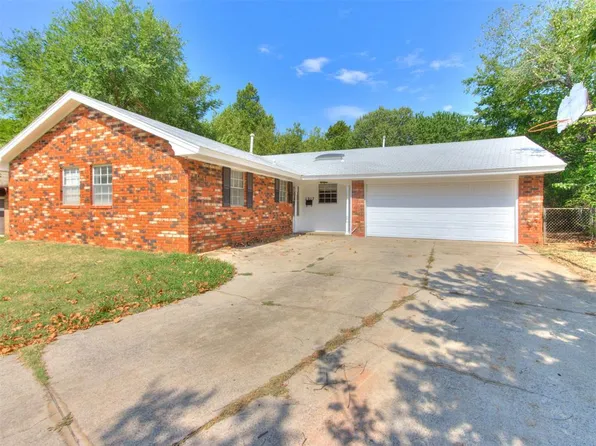 1217 Washington St, Edmond, OK 73034